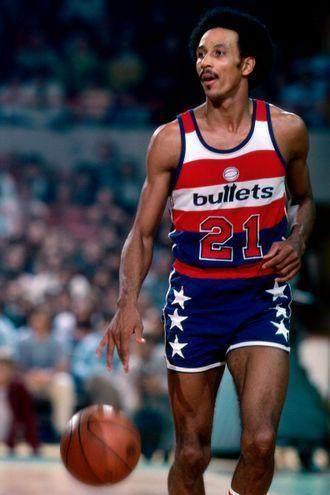 它既揭示了 它既揭示了